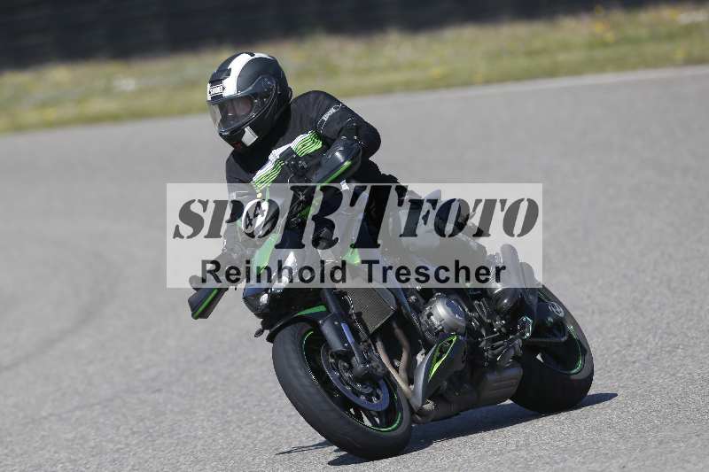 /01 02.04.2026 MAZ ADR/Gruppe gelb Gruppe gruen/44